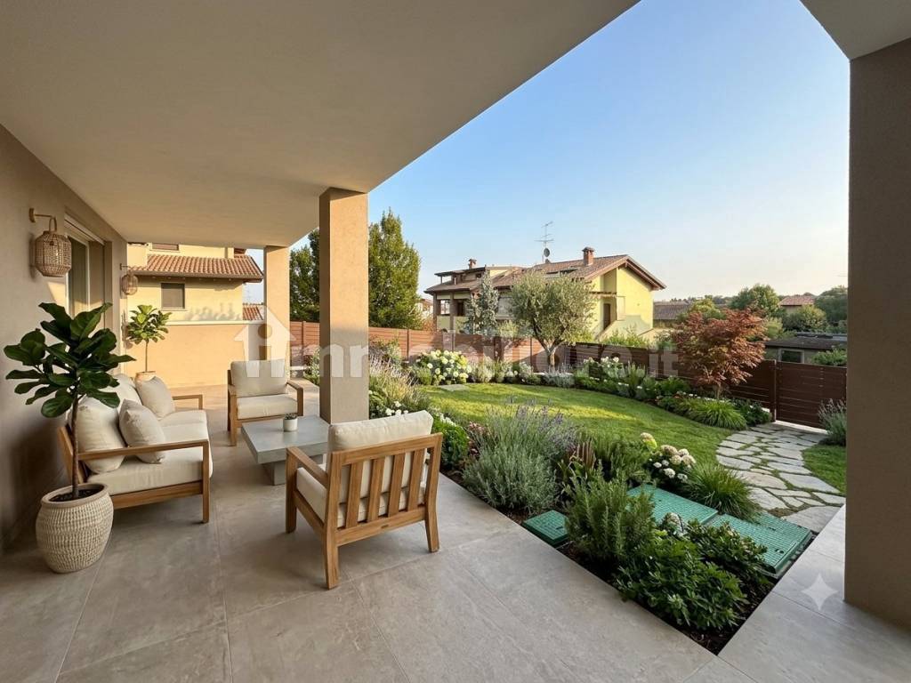 Quadrilocale via Vicina, Entroterra, Desenzano del Garda